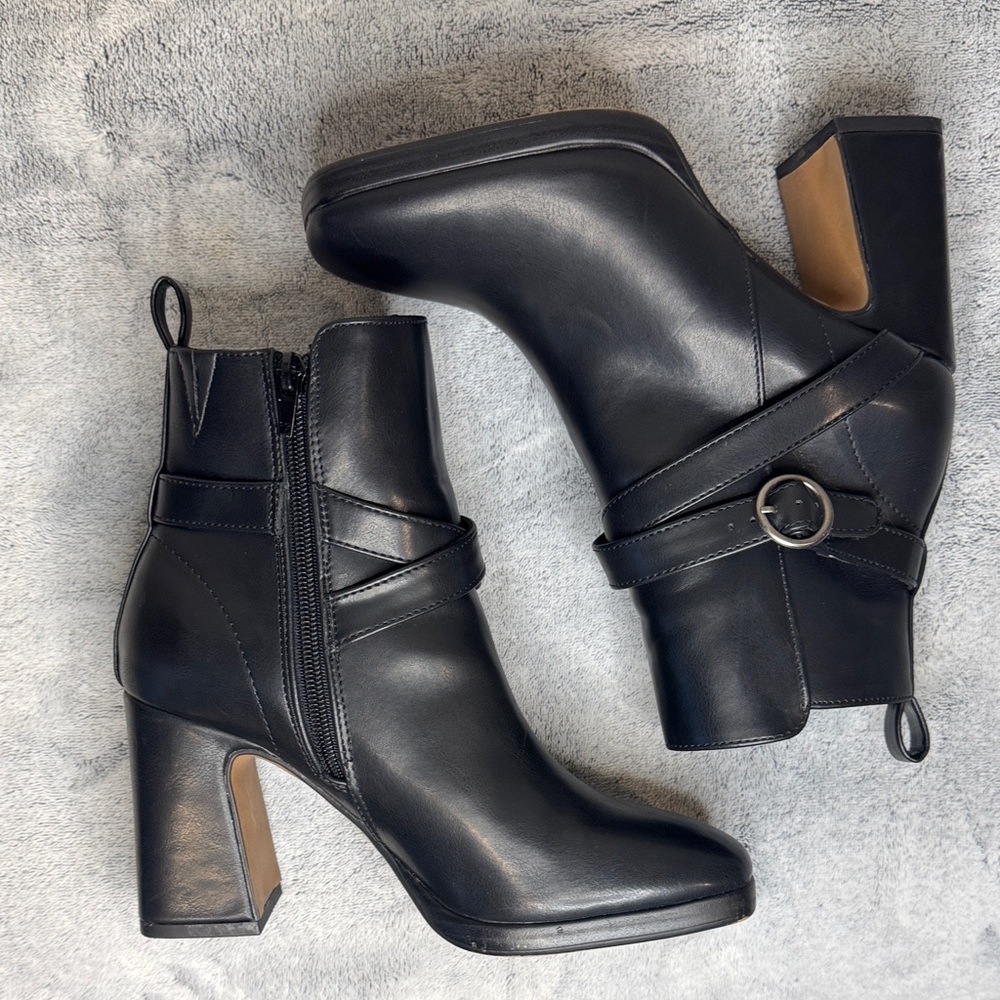 LIKE NEW Kensie “Axe” Black Block Heel Booties - Square Toe - Side Zip - 6.5 - Picture 11 of 12